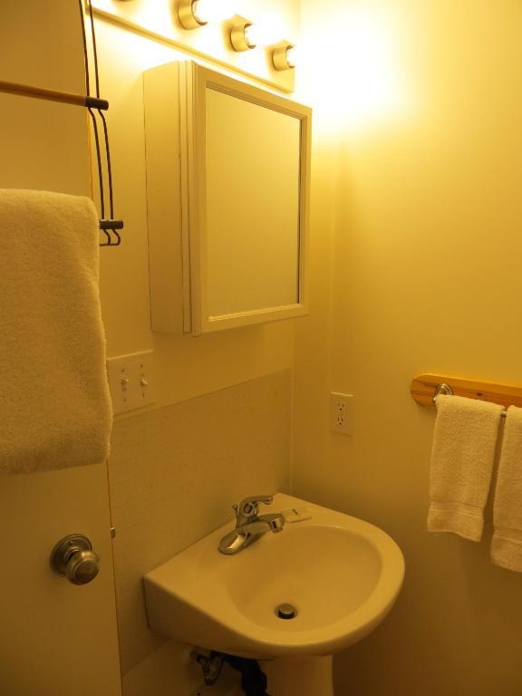 Fort Motel Fort Macleod Oda fotoğraf